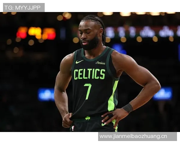 杰伦布朗坚定信念从未缺席季后赛深知球队潜力与实力 杰伦布朗坚定信念从未缺席季后赛深知球队潜力与实力