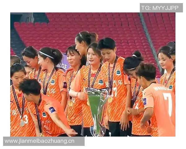 武汉女足主帅谈留洋重要性并指出中国女足进步缓慢需做好应对措施 武汉女足主帅谈留洋重要性并指出中国女足进步缓慢需做好应对措施