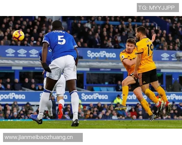 多库本赛季英超直塞球领跑过人和机会创造双双达到15次 多库本赛季英超直塞球领跑过人和机会创造双双达到15次