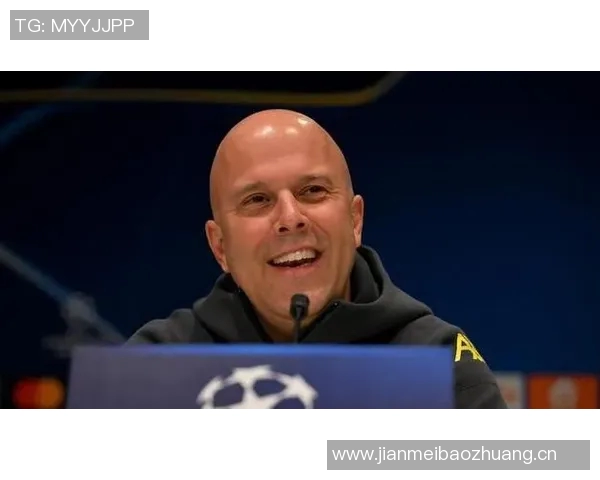 荷兰记者放弃返程航班专程留守参加斯洛特赛前发布会