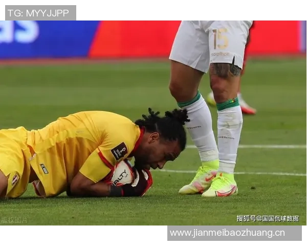 严智星破门巴拉圭球员乌龙助攻韩国暂时领先巴拉圭1比0