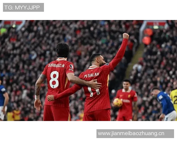 利物浦在英超展现控球优势面对中低位防守的战术解析