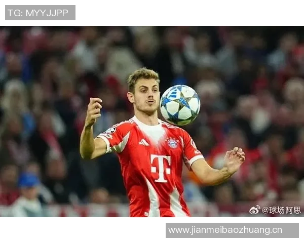 阿方索戴维斯与伊藤洋辉亮相拜仁今日训练场景 阿方索戴维斯与伊藤洋辉亮相拜仁今日训练场景