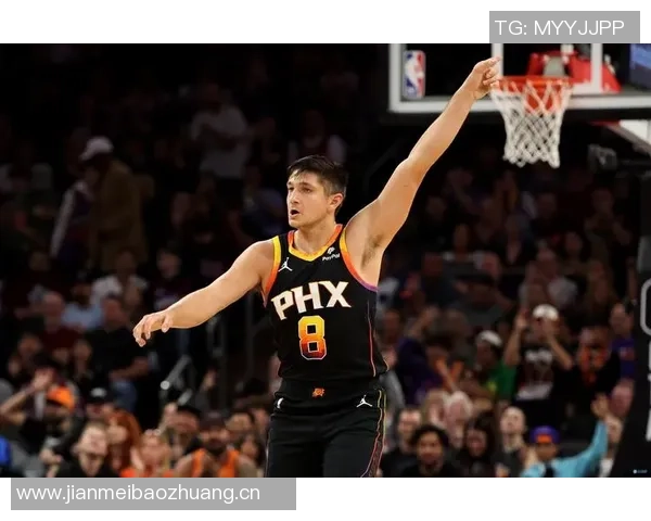 格雷森阿伦谈首节扣篮时关注文班位置的重要性与策略分析 格雷森阿伦谈首节扣篮时关注文班位置的重要性与策略分析