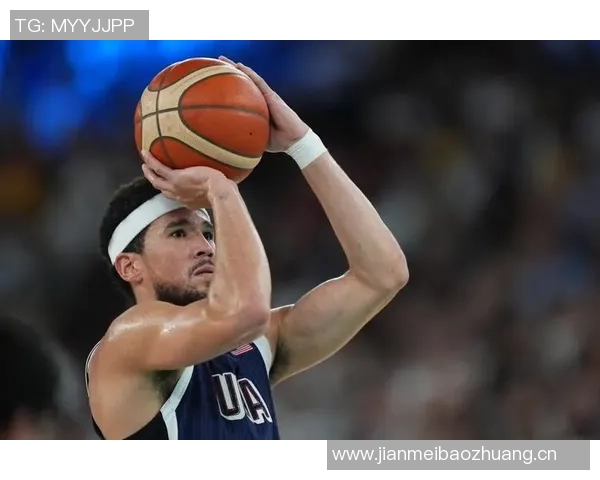 费尔顿质疑现役得分后卫实力布克是否是仅次于爱德华兹的最佳选择