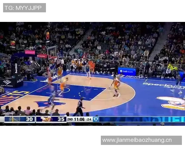 小佩顿分享比赛策略：传球给库里并为他设置挡拆的有效战术