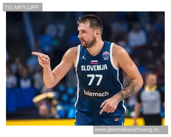 东契奇单节狂砍20分追平历史传奇成就并列第4位